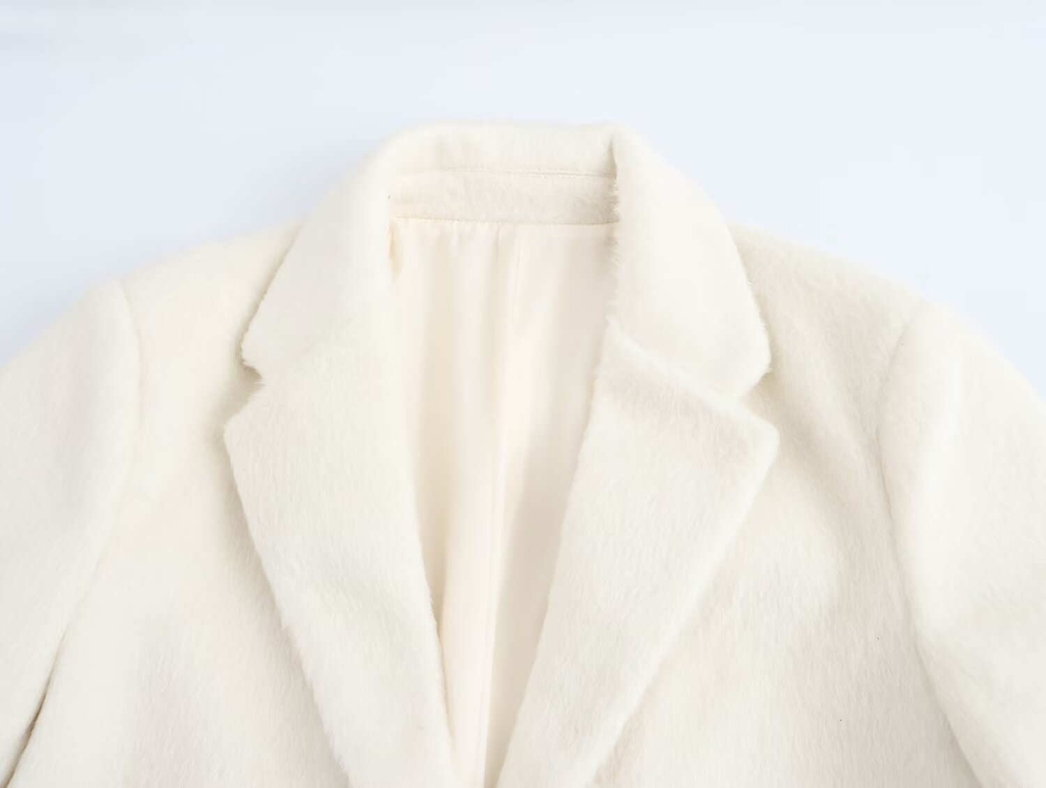 Blazer con efecto de piel sintética