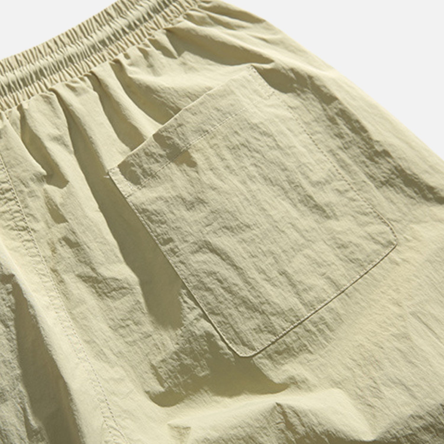 Mini Graphic Quick-Dry Shorts