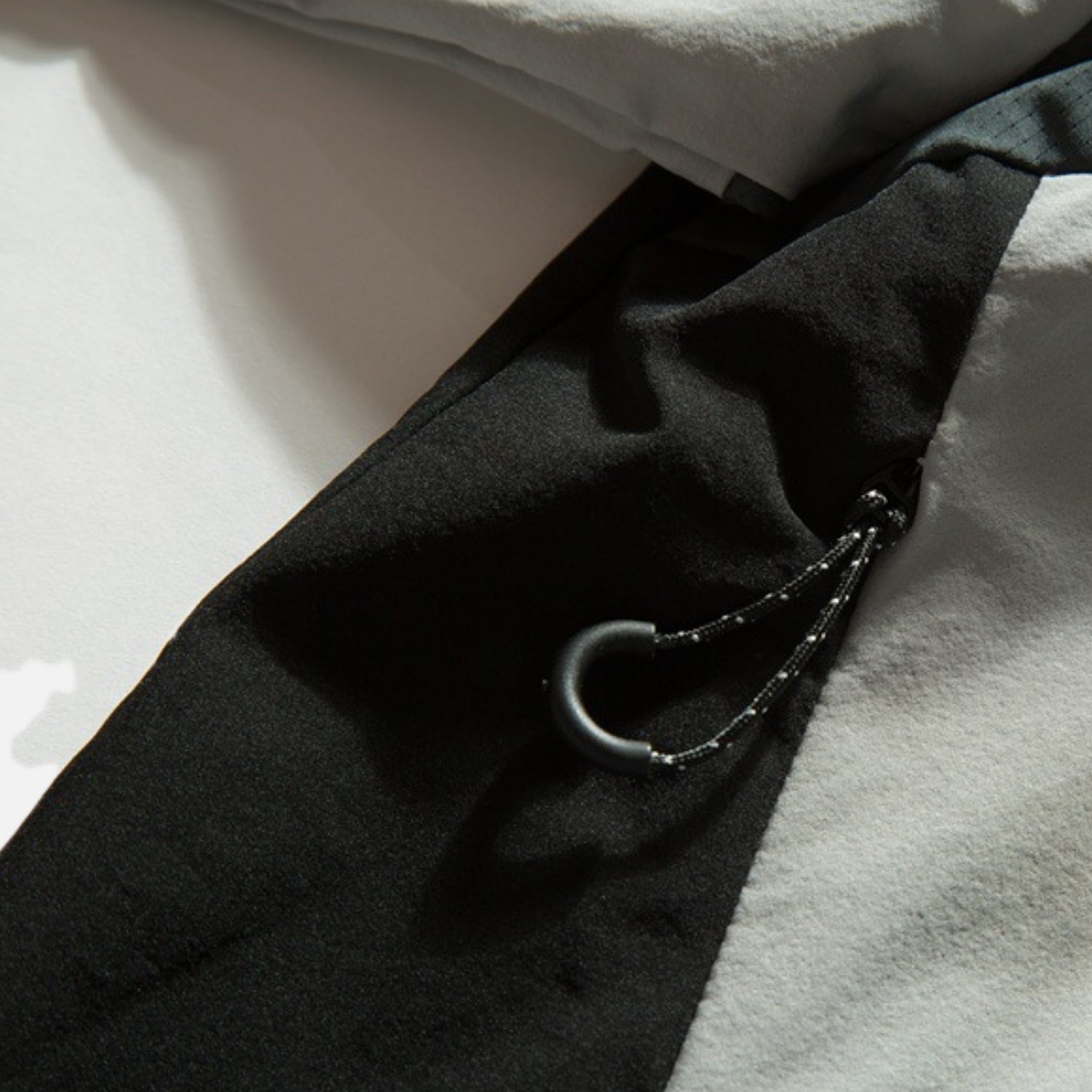 Camiseta técnica de secado rápido para actividades al aire libre