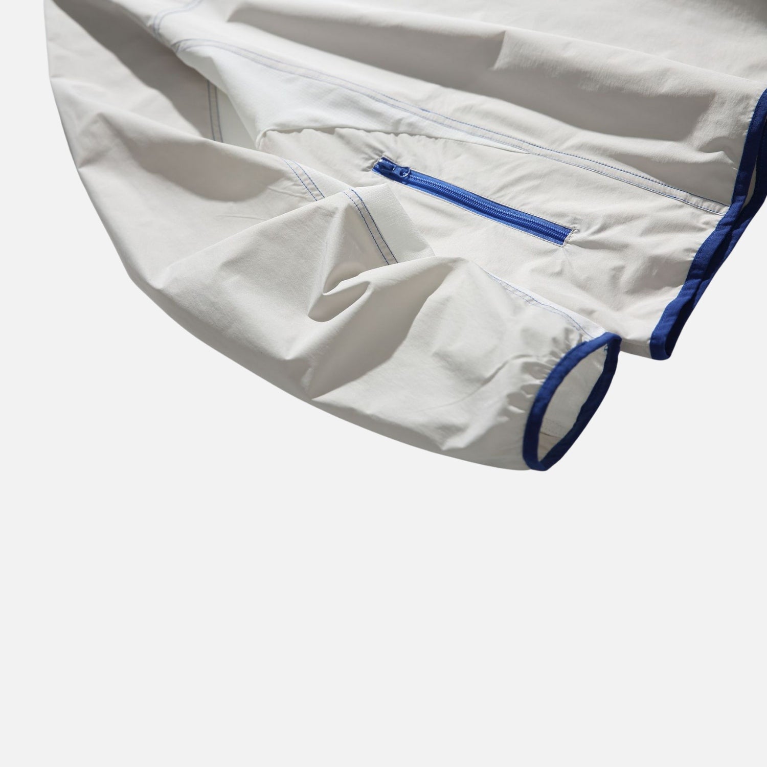 Patchwork Zipper Pocket Sweatshirt