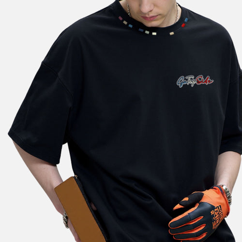 Color-Embroidered Short Sleeve Tee