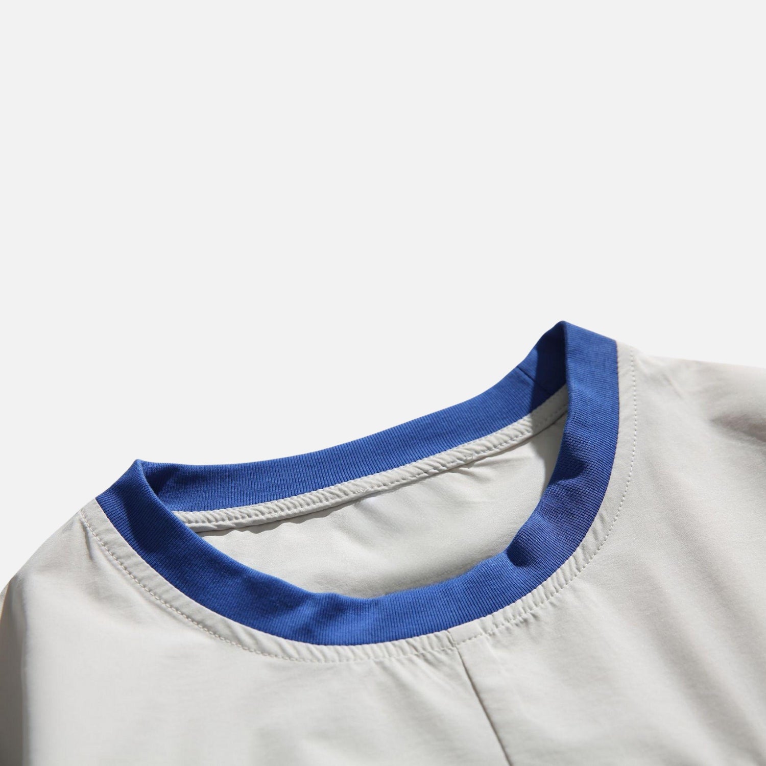 Patchwork Zipper Pocket Sweatshirt