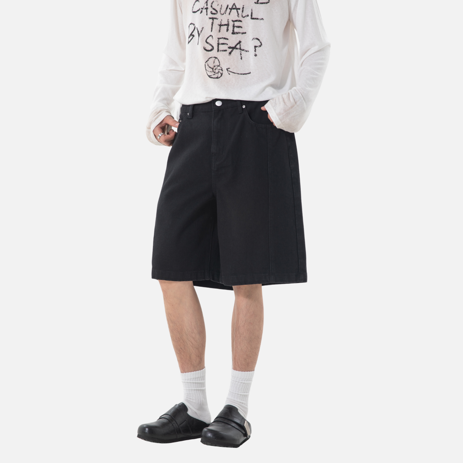 Pantalón corto cargo de sarga texturizada