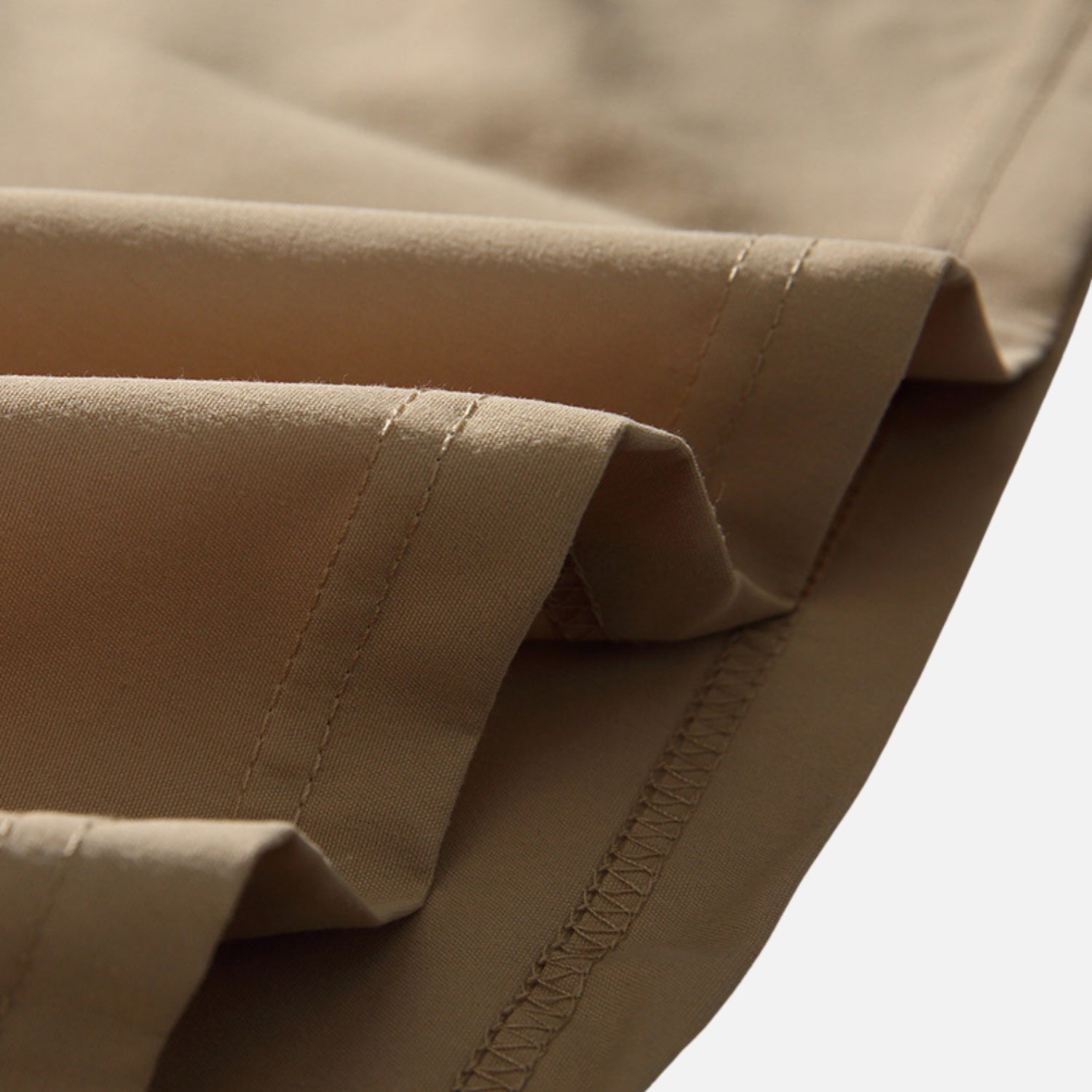 Moderner Colorblock-Pullover