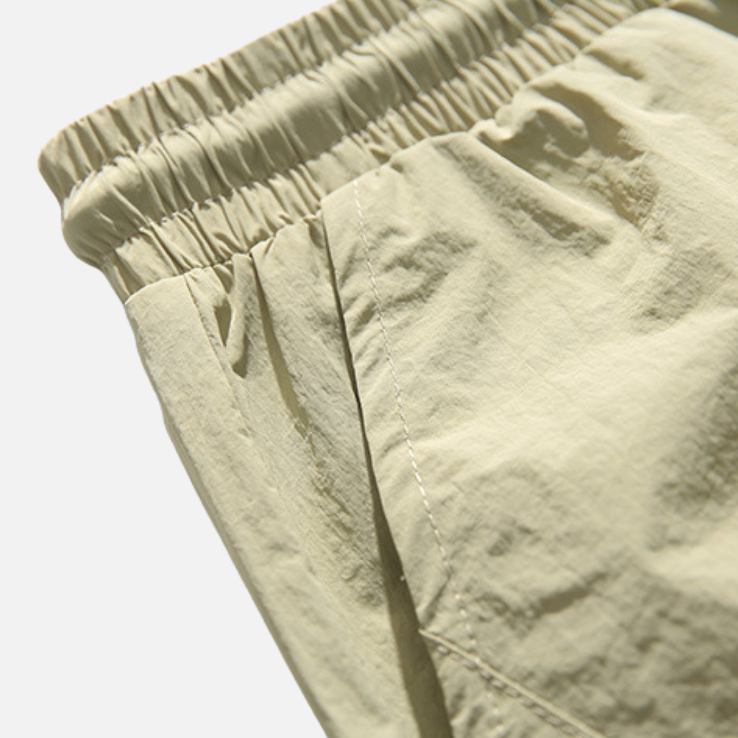 Mini Graphic Quick-Dry Shorts