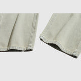 Pleated Design Cargo Jeans