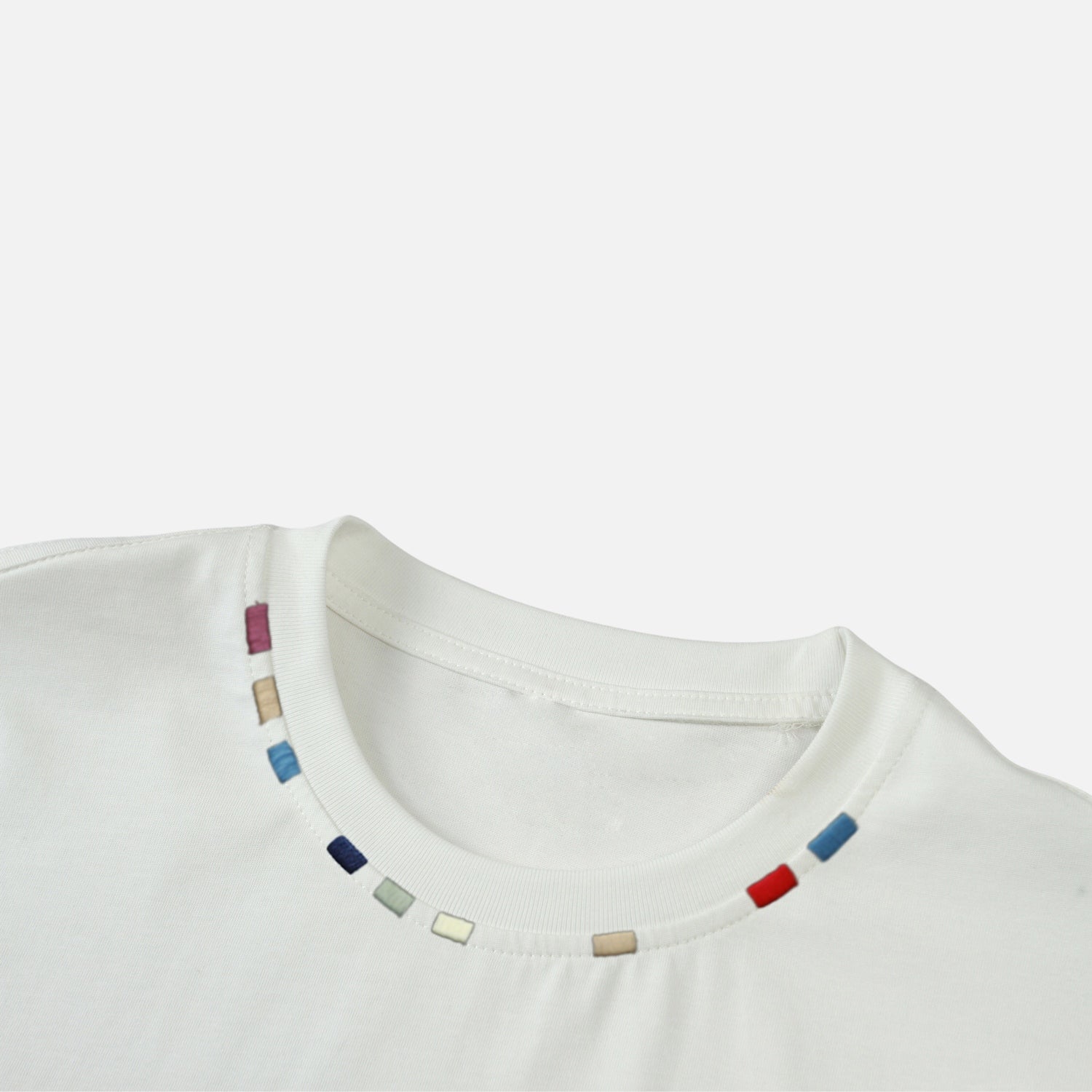 Color-Embroidered Short Sleeve Tee
