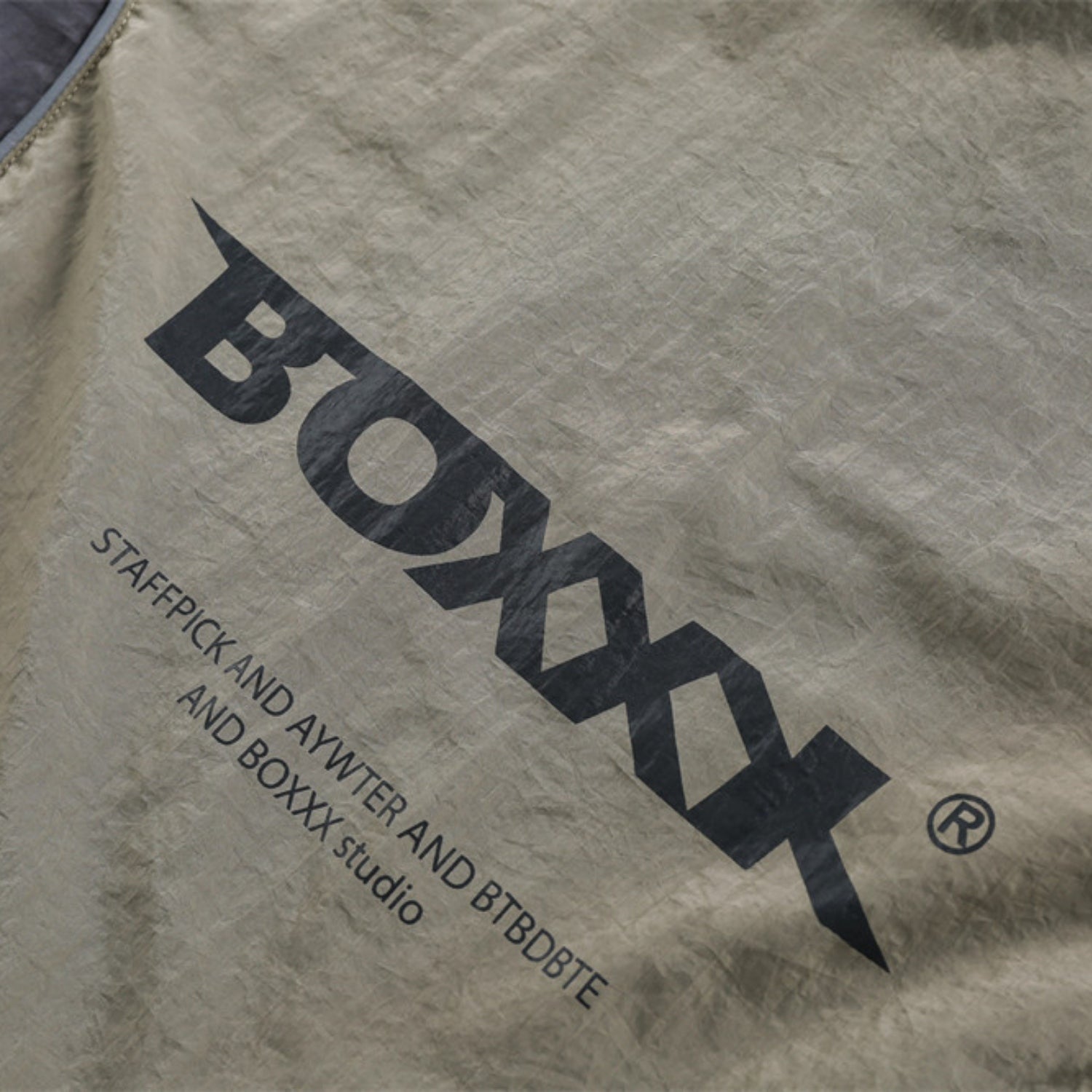 Outdoor-Renn-T-Shirt mit Farbkontrasten