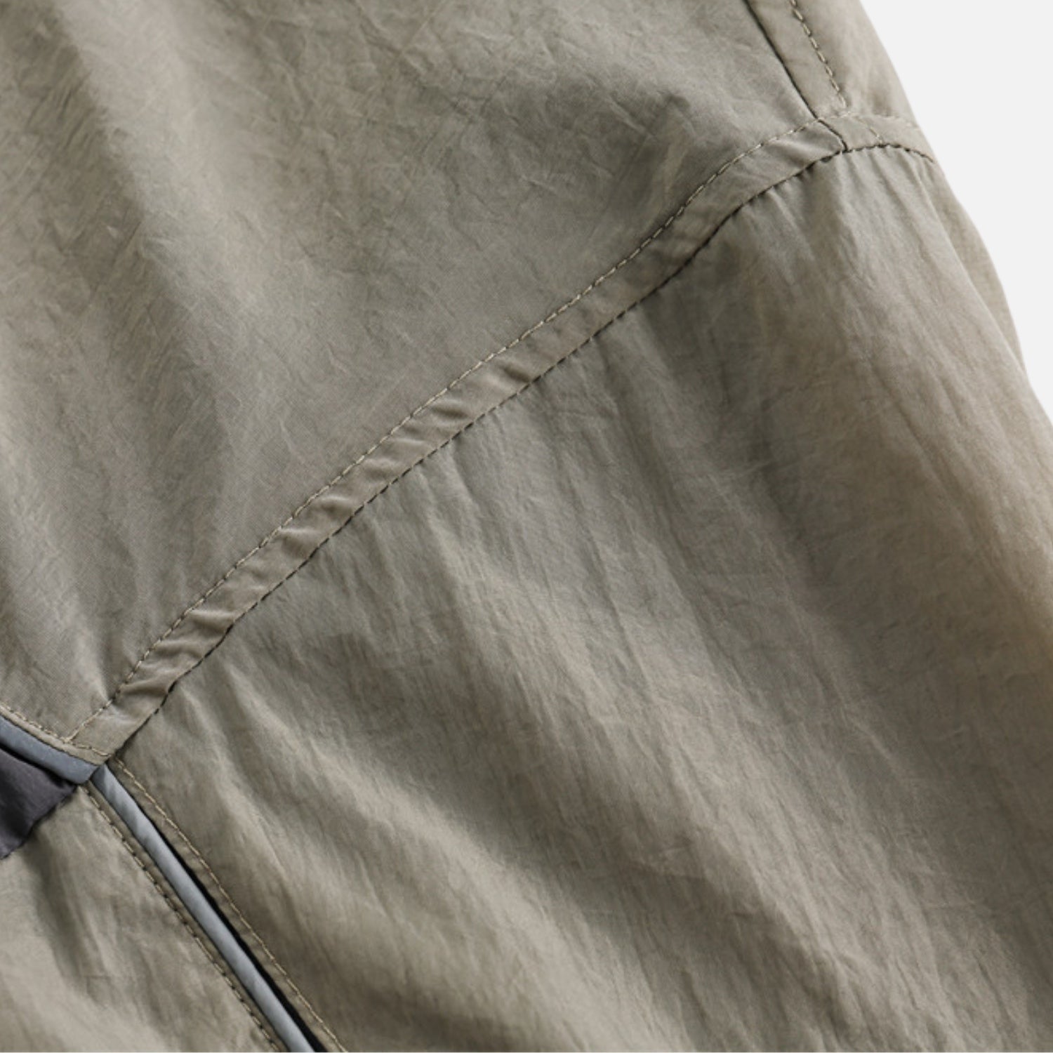 Outdoor-Renn-T-Shirt mit Farbkontrasten