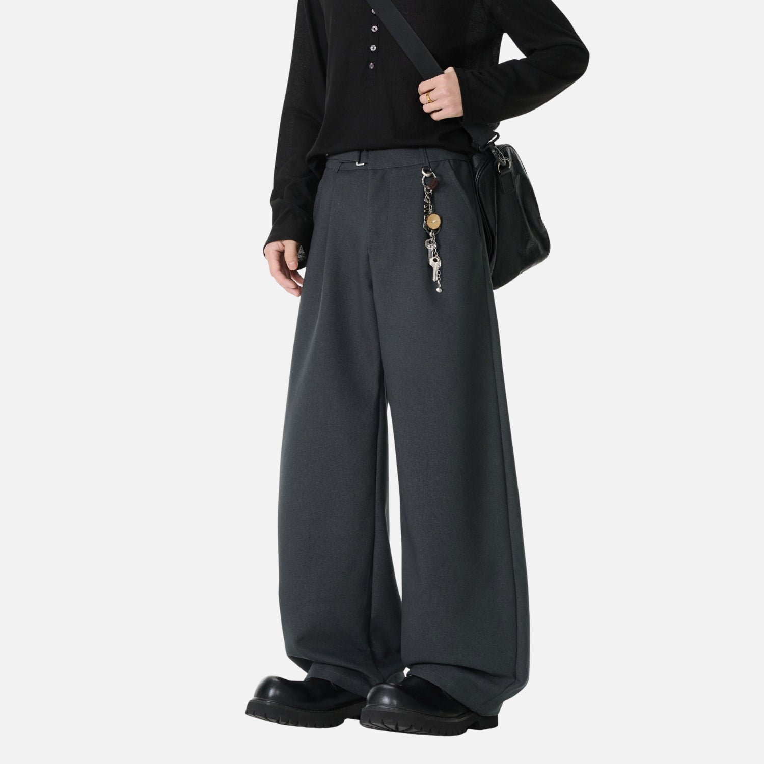 Old-Money Curved Tailored Pants