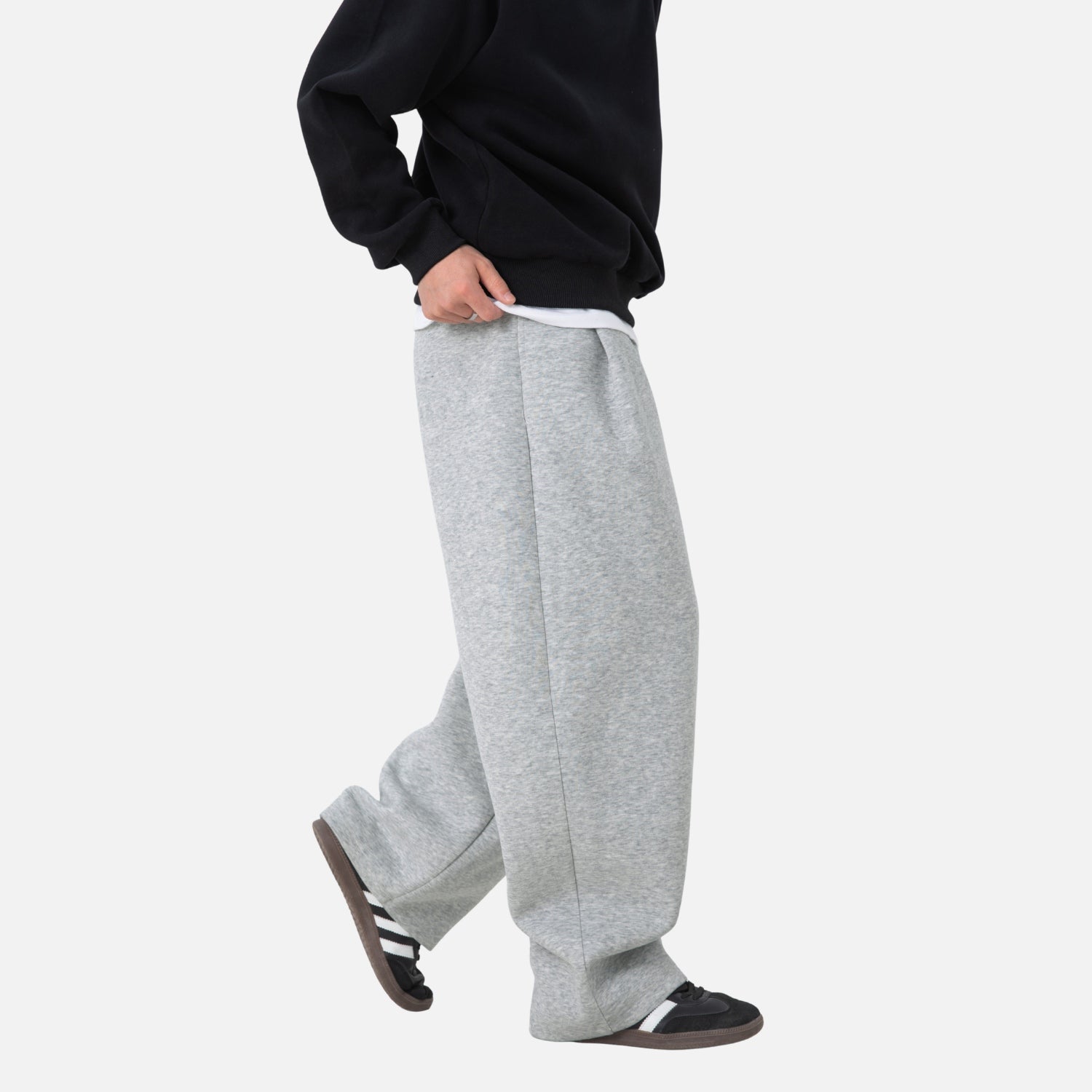 Pleated Straight Sweatpants
