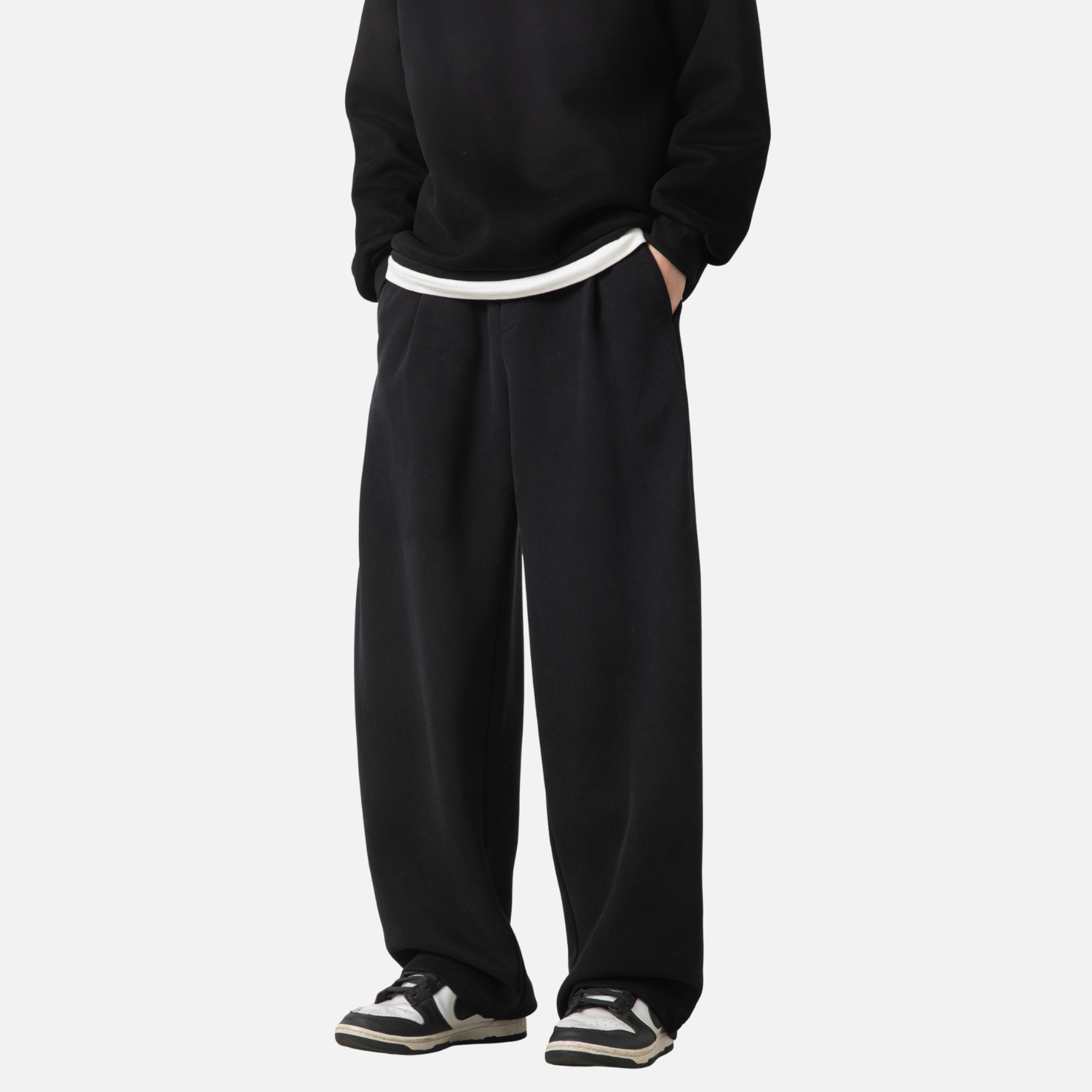 Pleated-Side Straight Baggy Pants