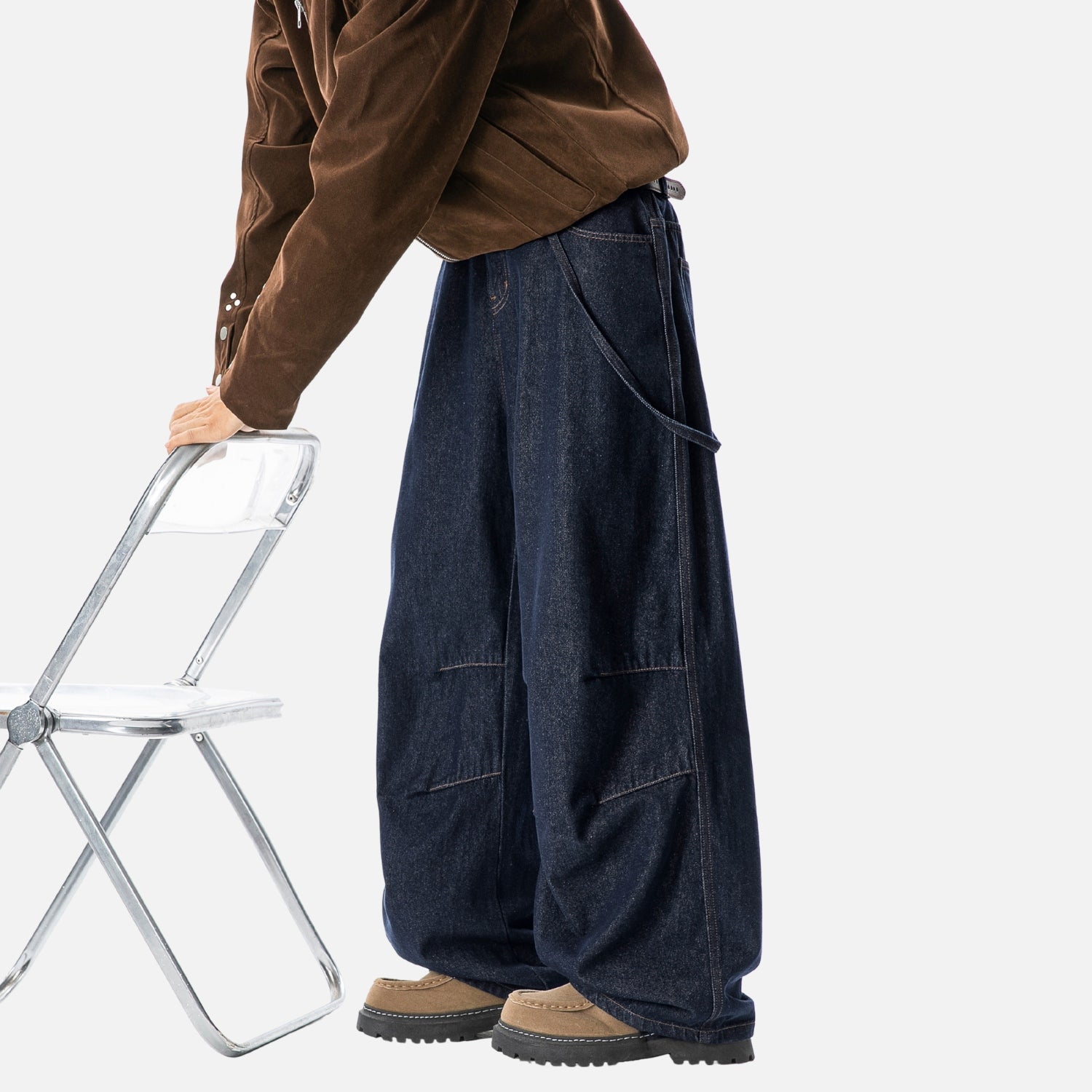 Double Pleated Baggy Jeans