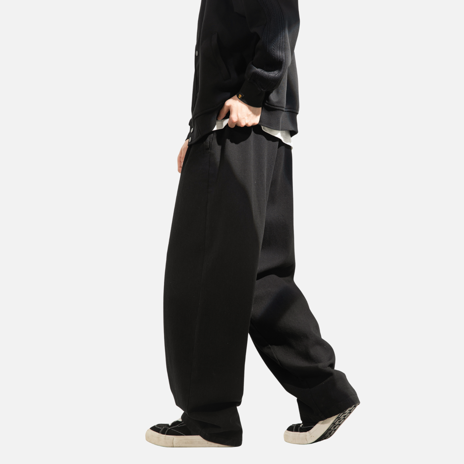 Washed Vintage Pleated Jeans