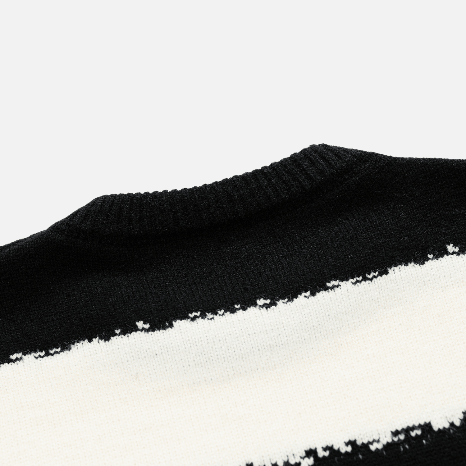 Gestreifter Colorblock-Pullover