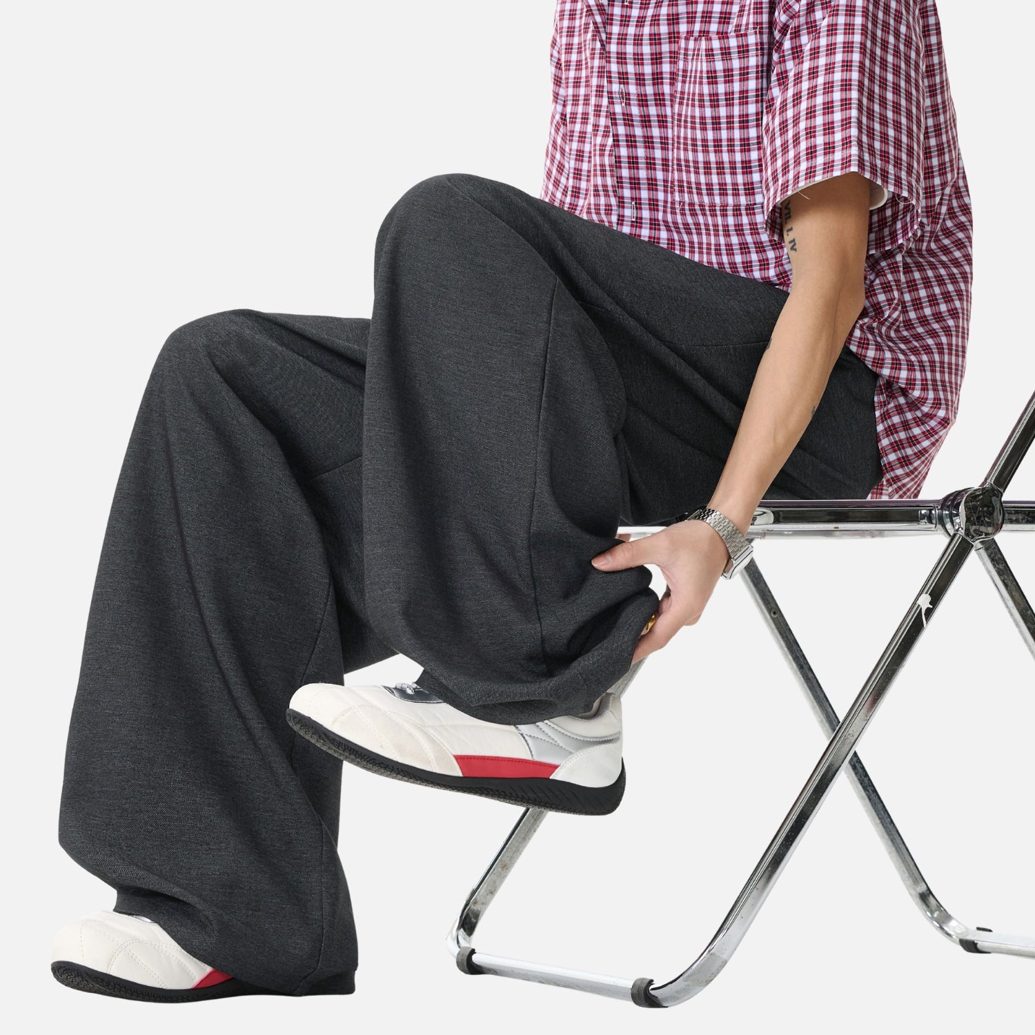 Draped Double-Pleated Casual Pants