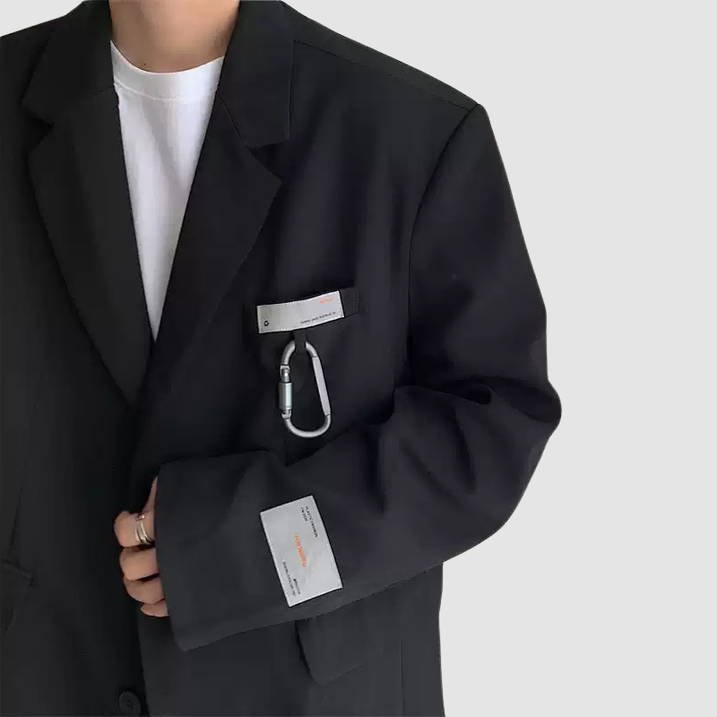 Blazer de ocio con decoración de mosquetón