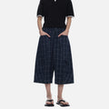 Zerlegte karierte Cargo-Shorts