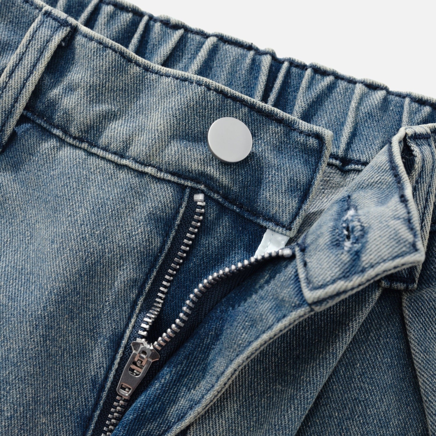 Split-Pleated Washed Vintage Jeans