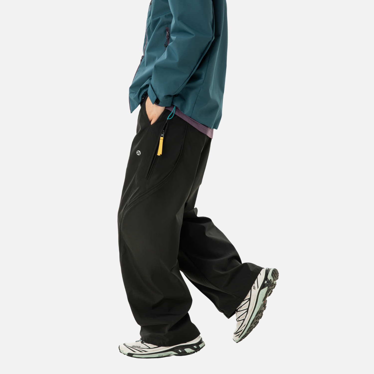 Tech Outdoor Water-Resistant Pants