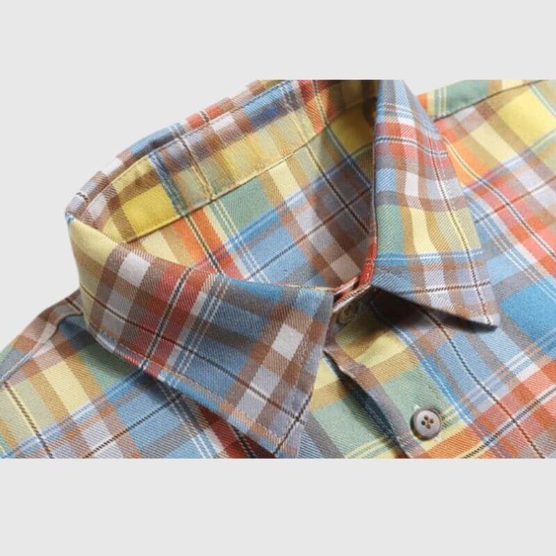 Kariertes Hemd mit Bärenstickerei