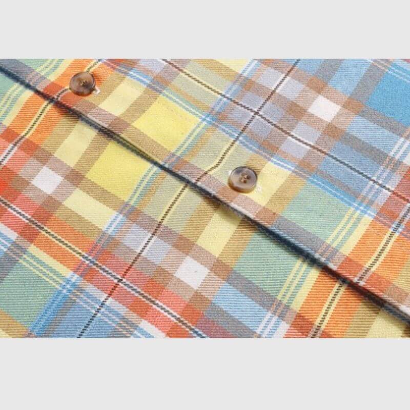 Kariertes Hemd mit Bärenstickerei