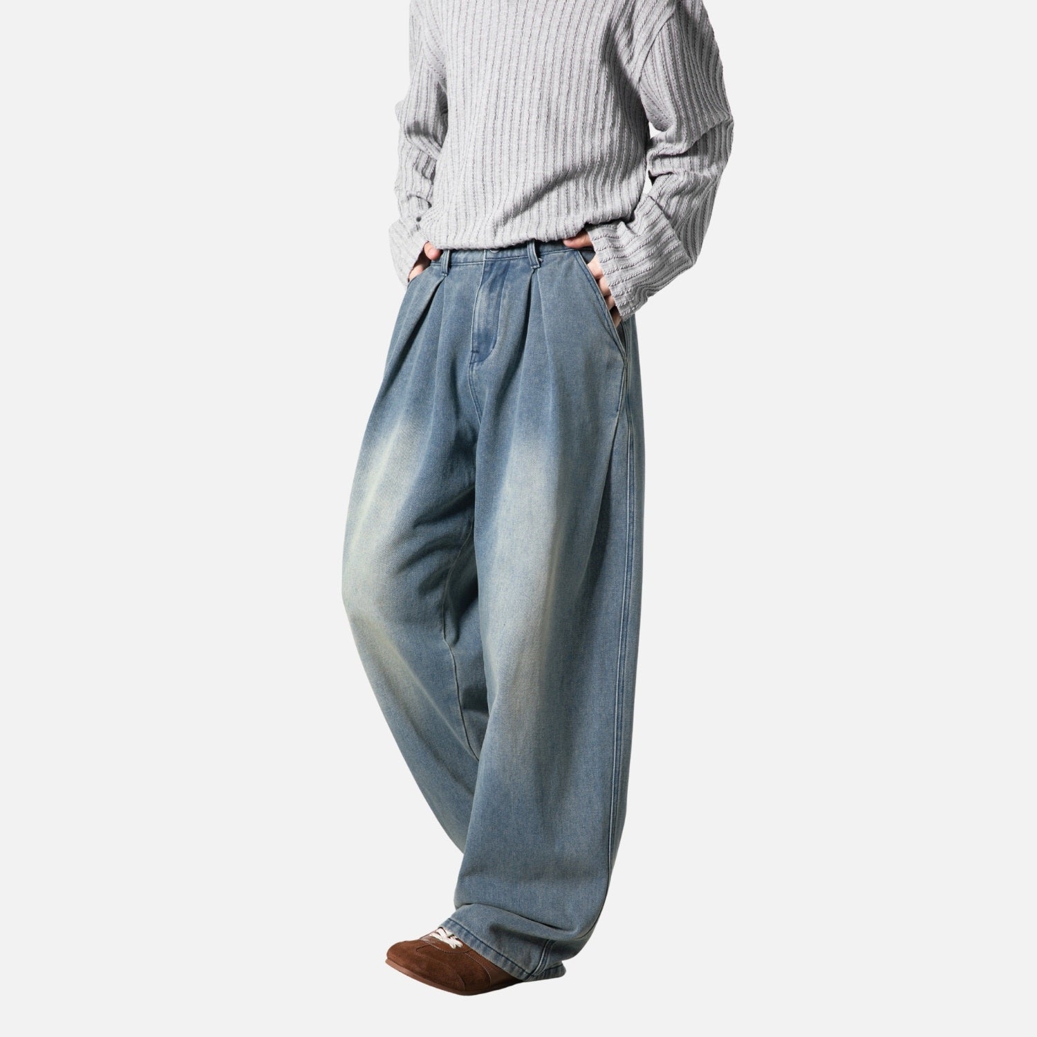 Split-Pleated Washed Vintage Jeans