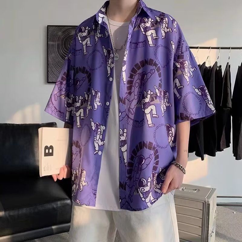 Hemden mit Astronauten-Print