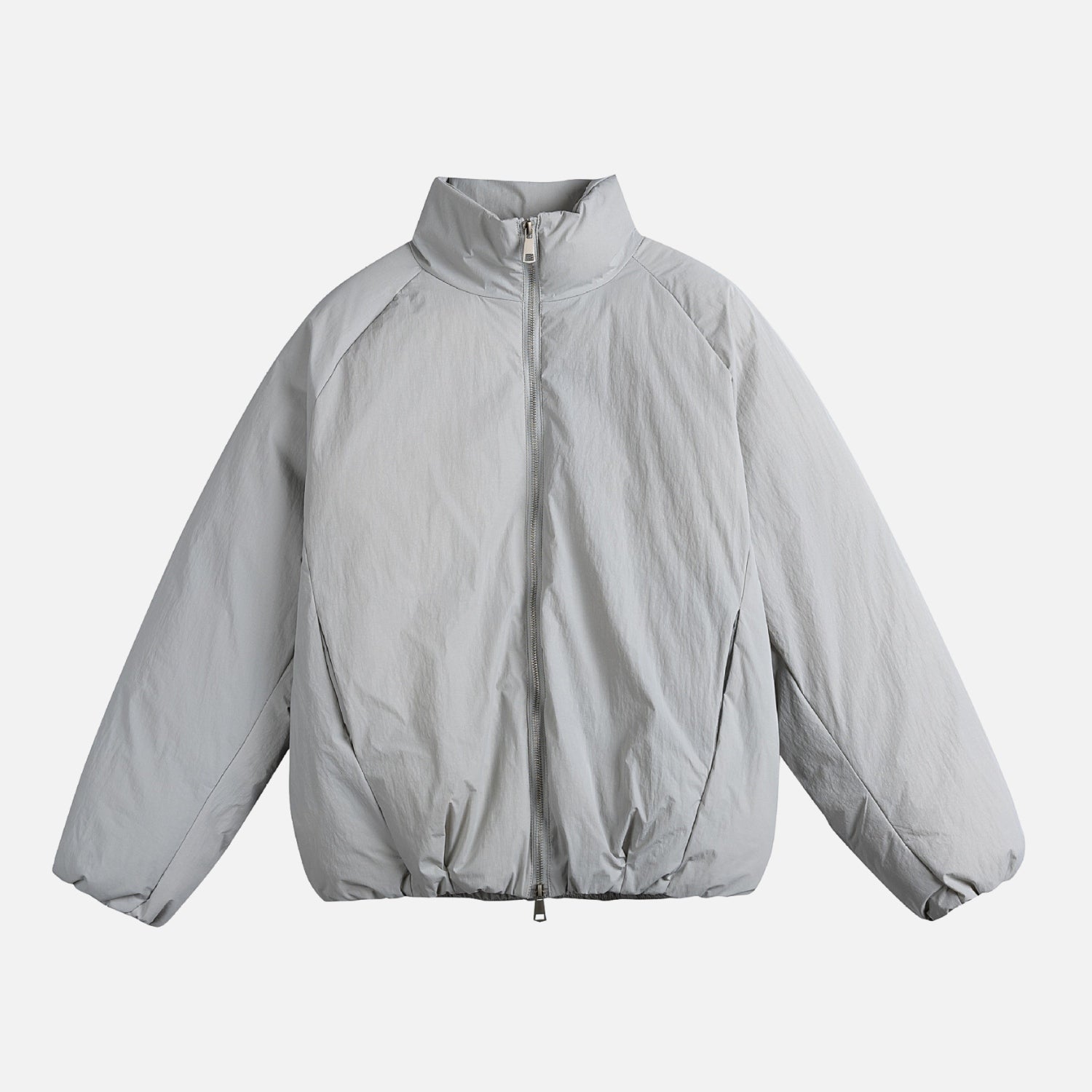 Chaqueta acolchada minimalista con cuello alto