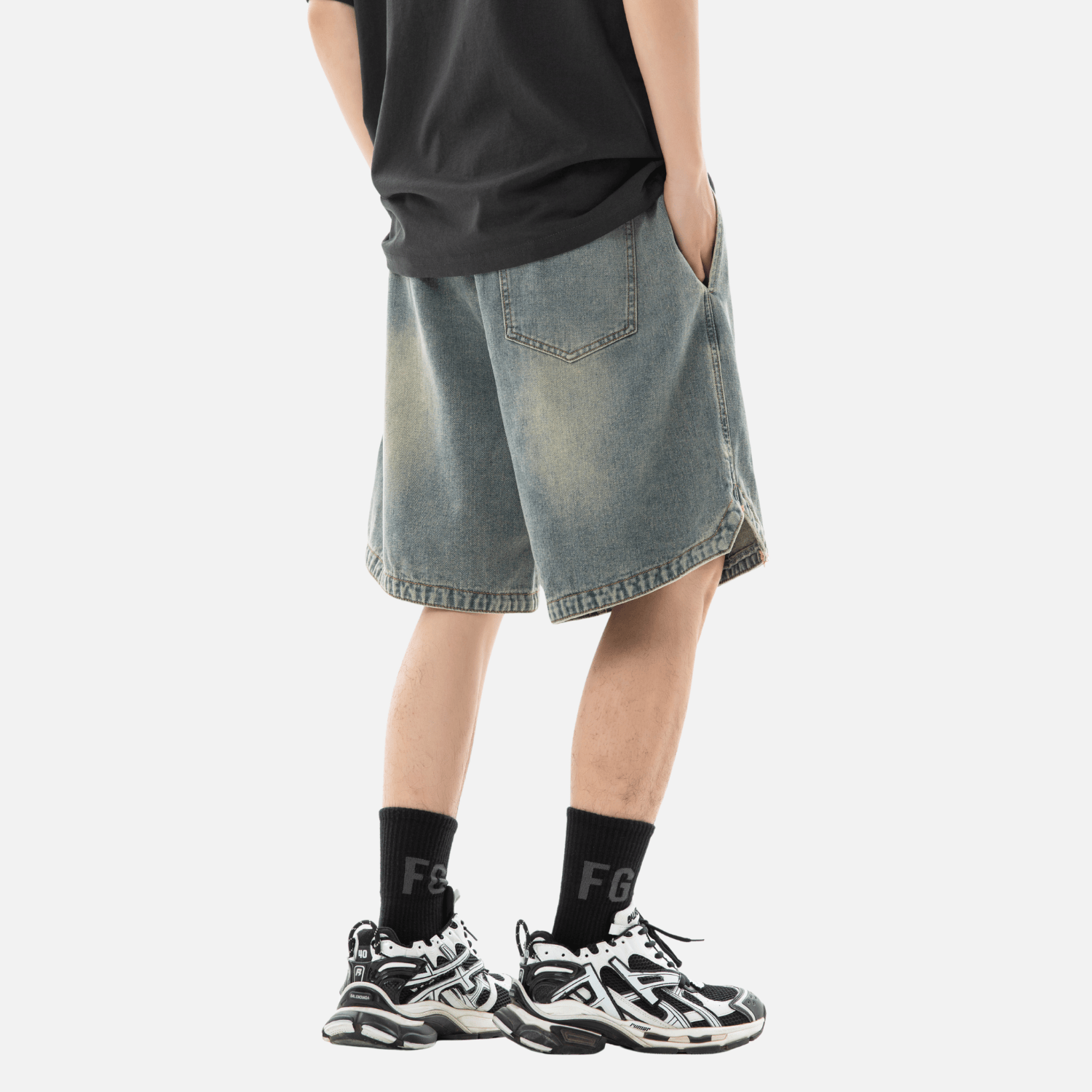 Slit Design Washed Jorts