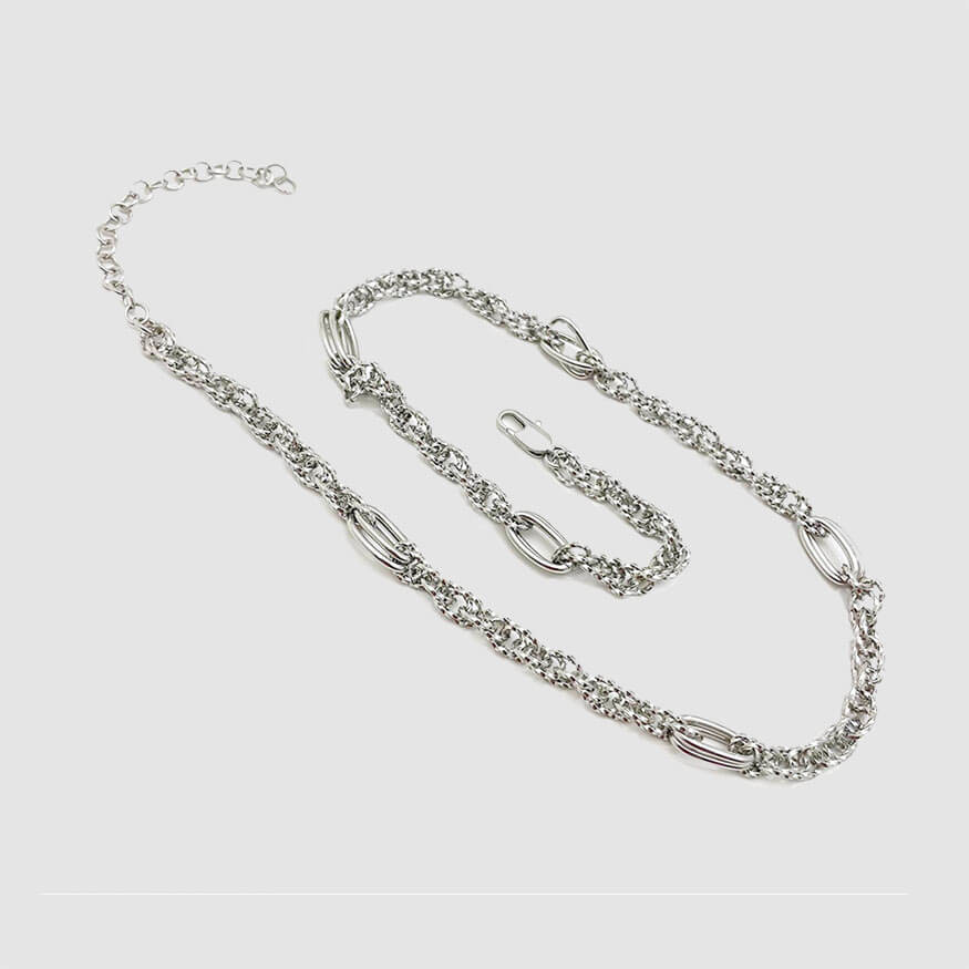 Irregular Geometric Twist Necklace