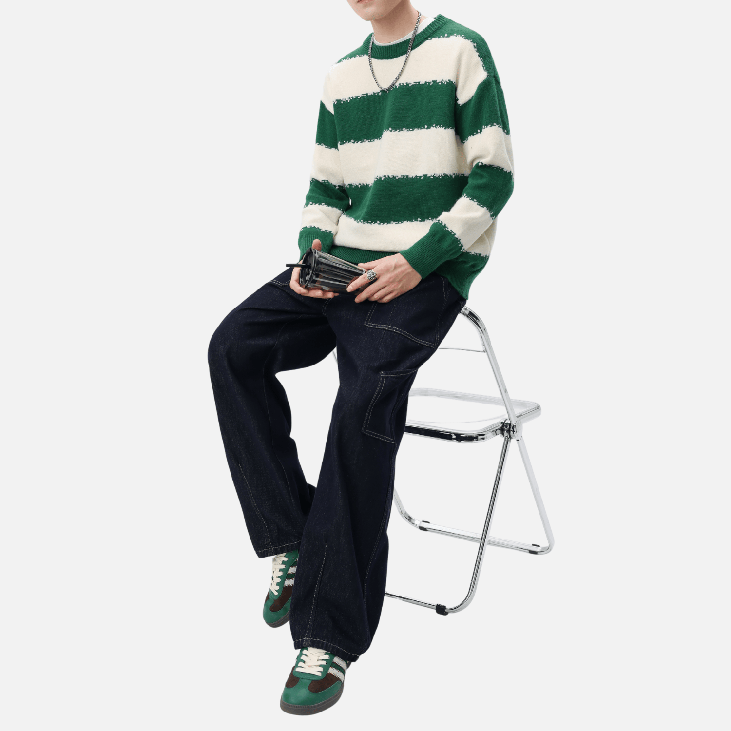 Gestreifter Colorblock-Pullover