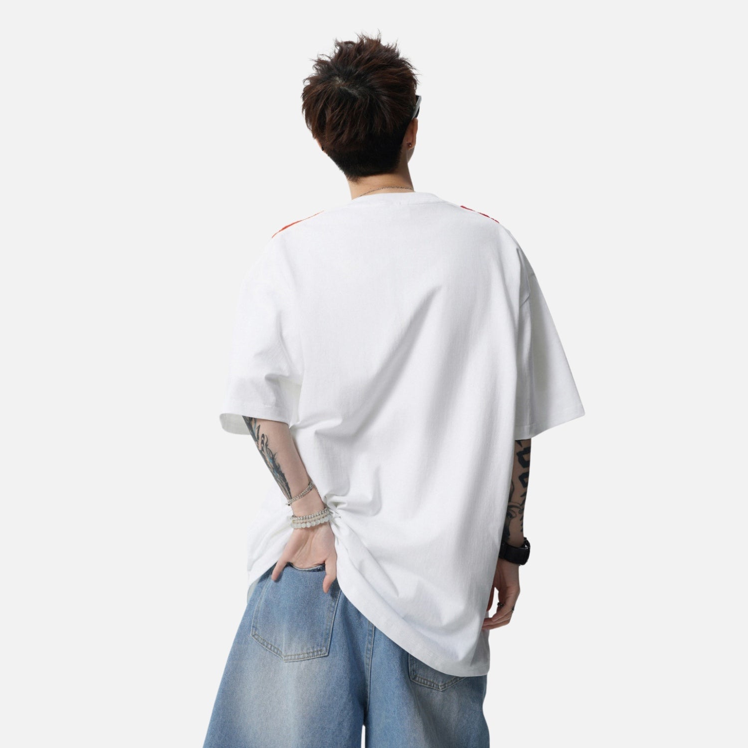 Color Yarn Embellished Colorblock Tee