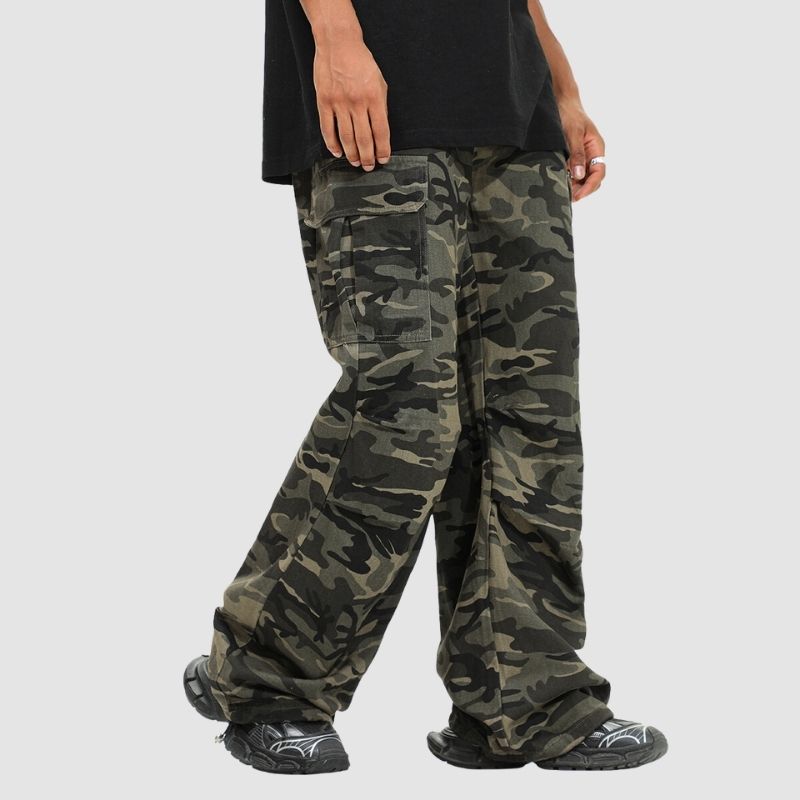 Camouflage Pleated Cargo Pants