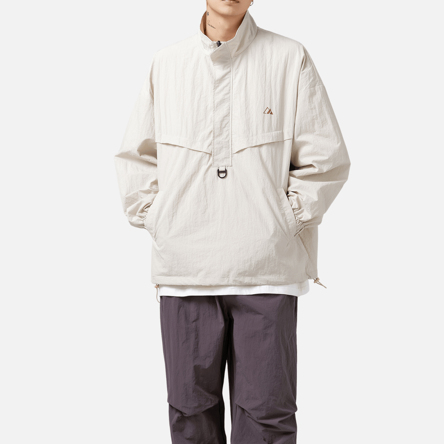 Chaqueta táctica impermeable con textura y media cremallera