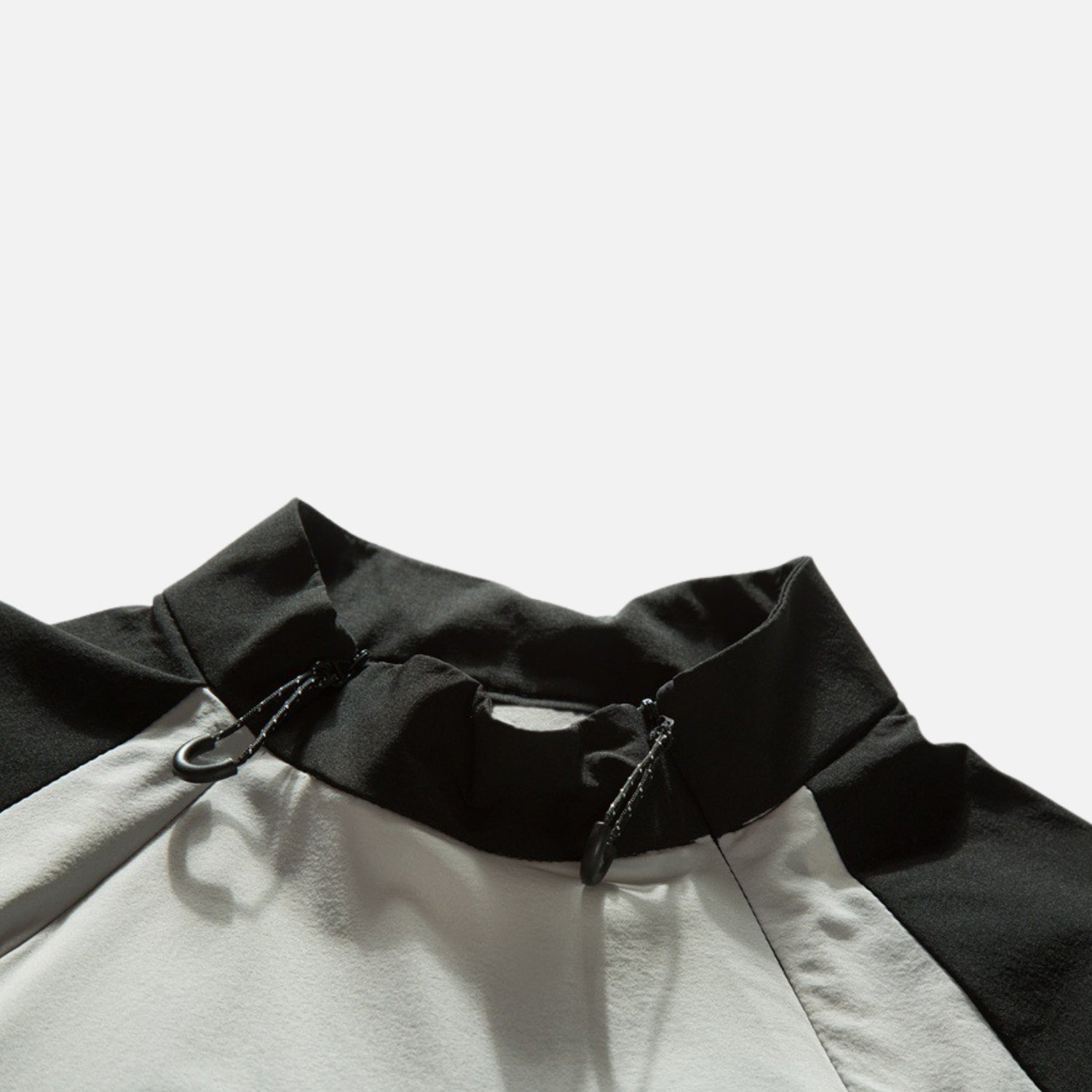 Camiseta técnica de secado rápido para actividades al aire libre