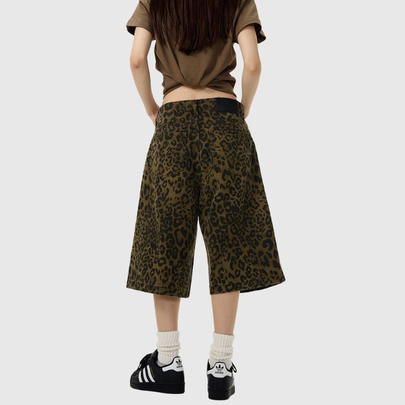 Loose Leopard Denim Shorts