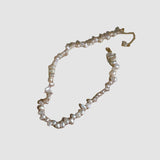 Nischendesign Barocke Perlenkette