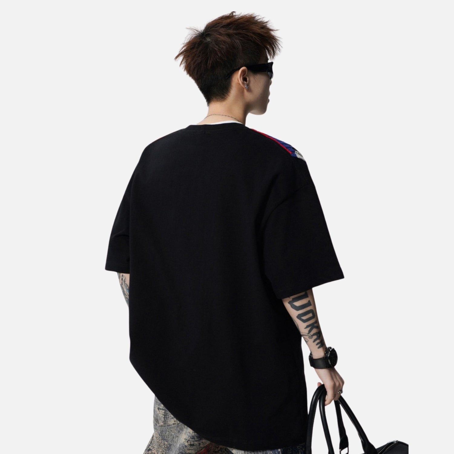 Color Yarn Embellished Colorblock Tee
