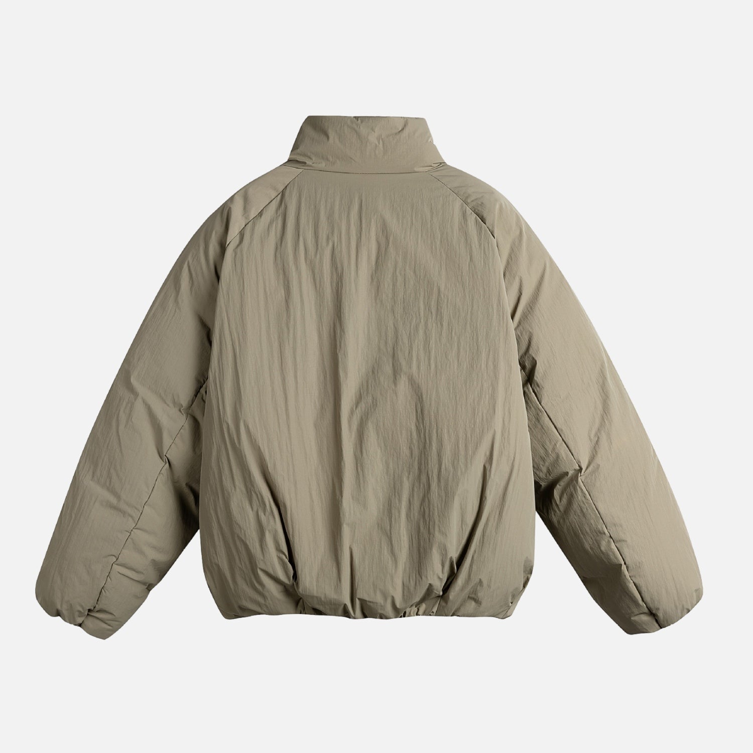 Chaqueta acolchada minimalista con cuello alto