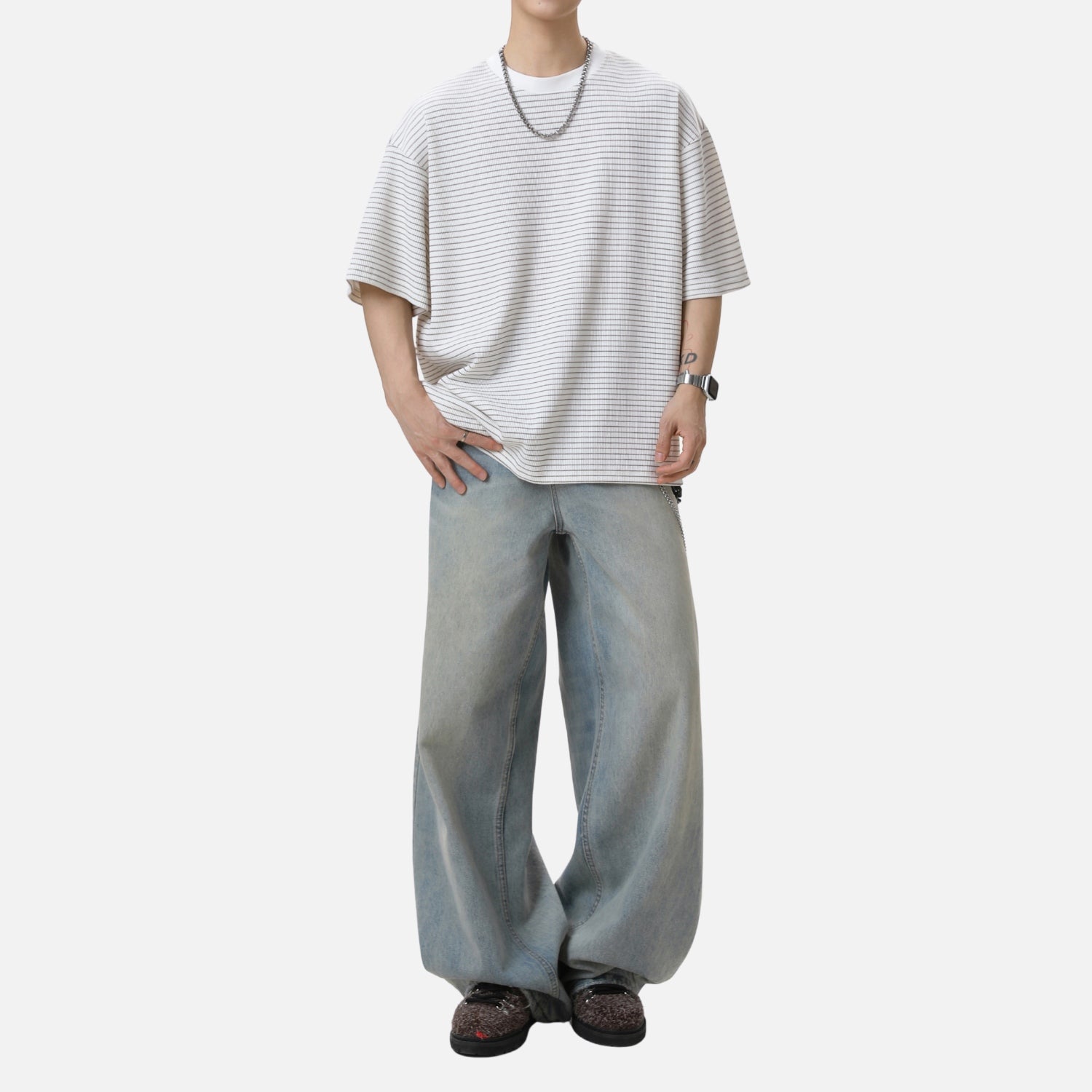 Minimal Striped Crewneck Tee