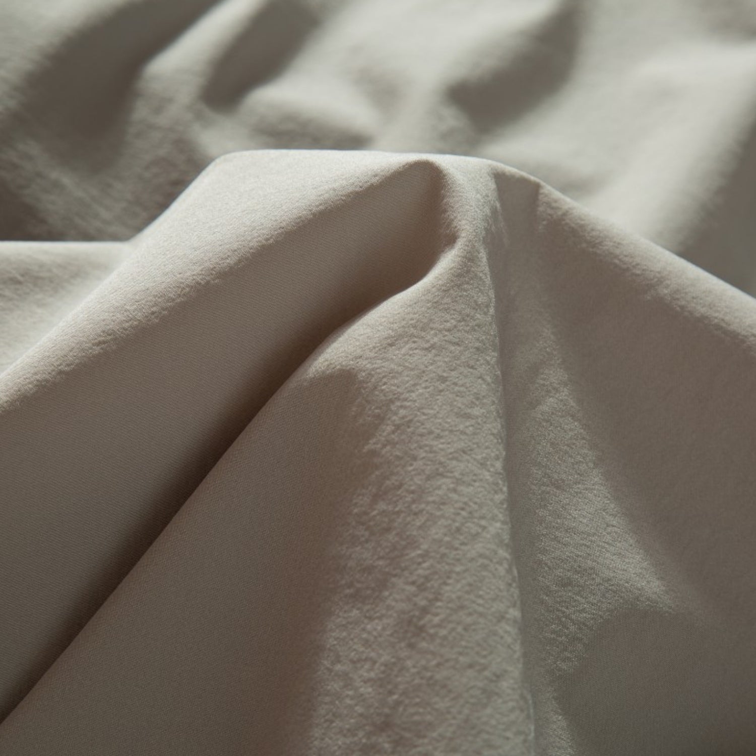 Outdoor Colorblock Raglan Sweatshirt