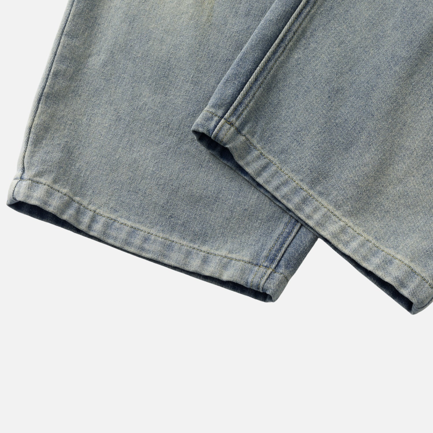 Washed Vintage Pleated Jeans