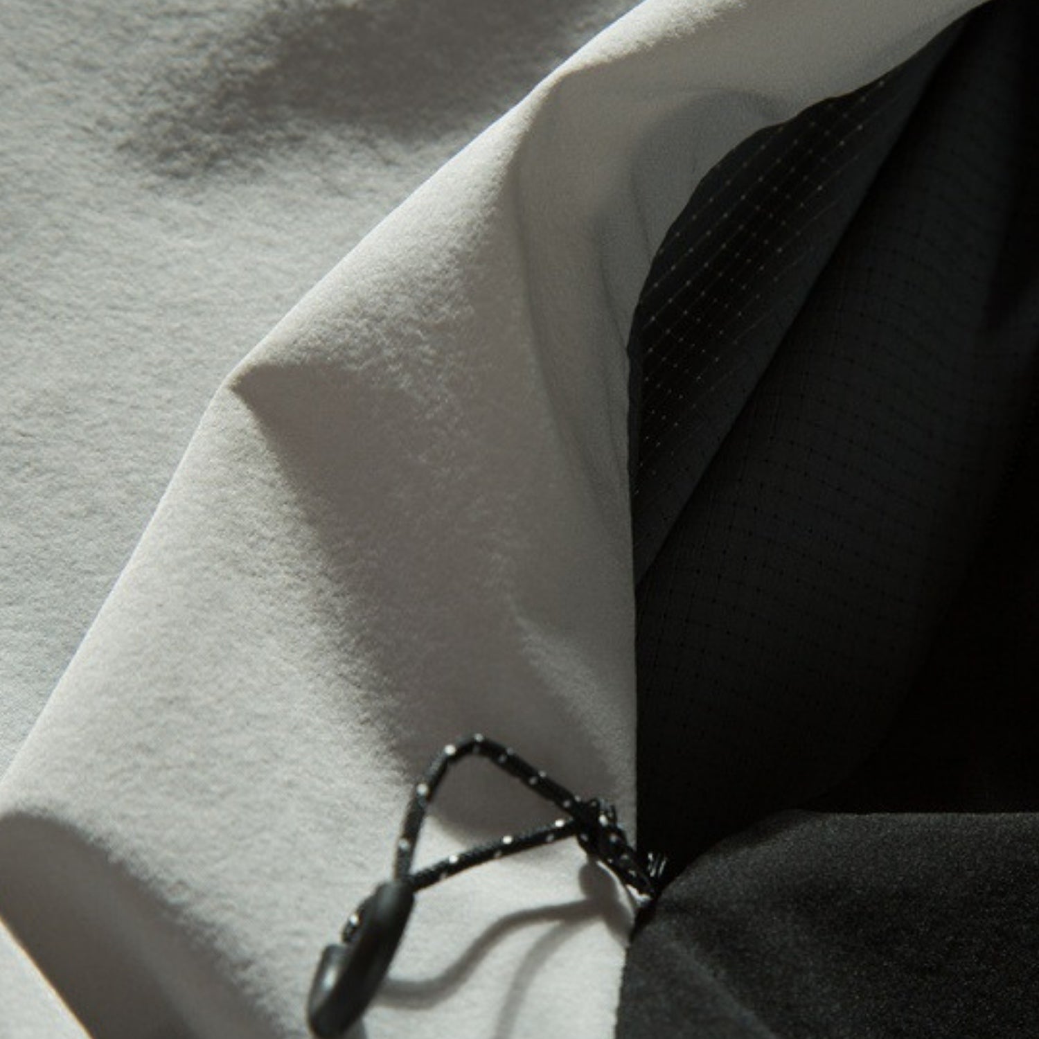 Camiseta técnica de secado rápido para actividades al aire libre