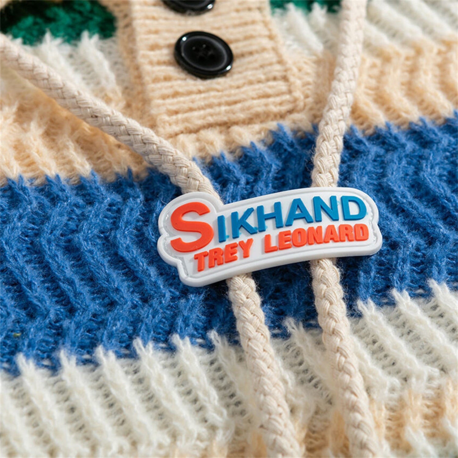 Suéter polo de punto a rayas colorblock