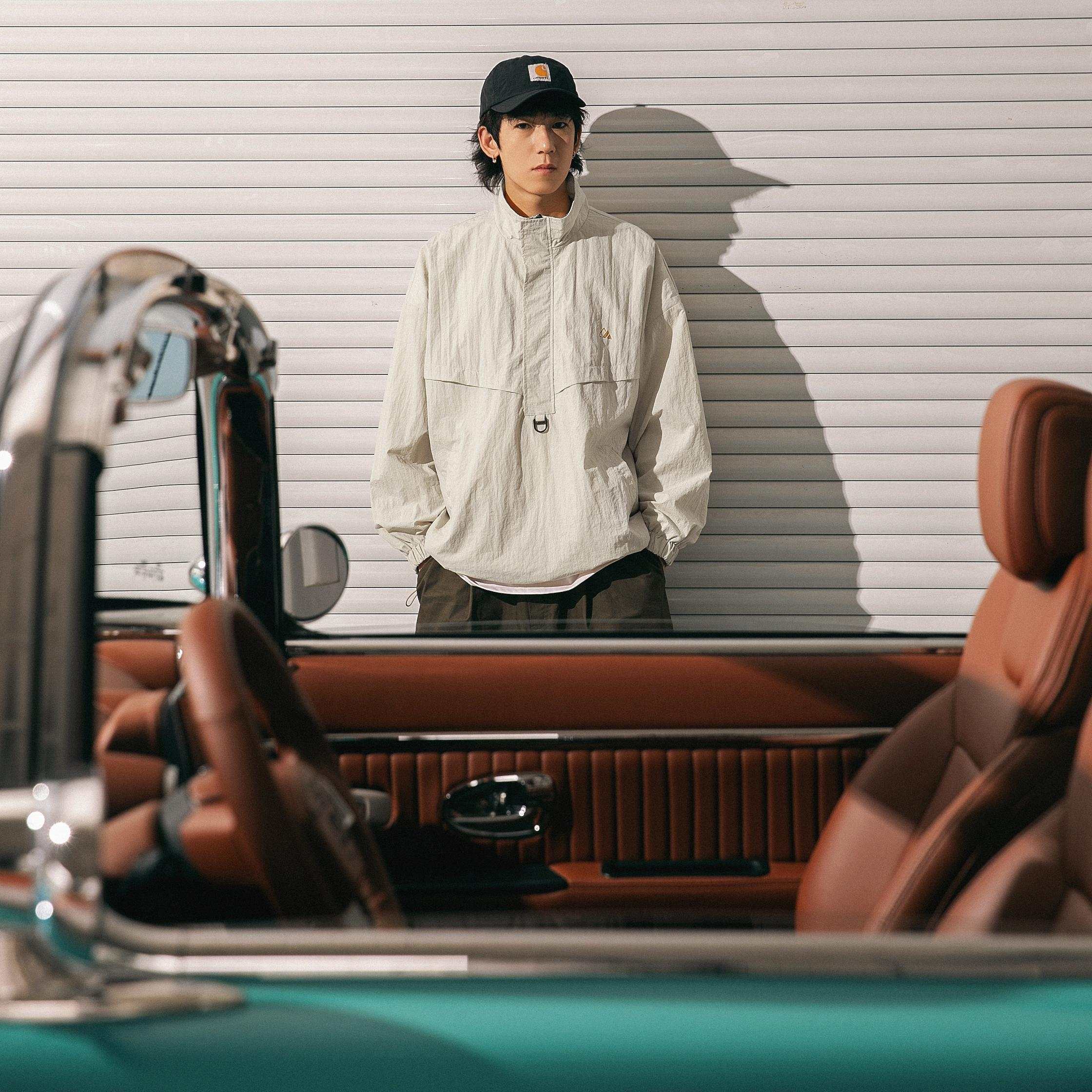 Textured Half-Zip Tactical Windbreakers