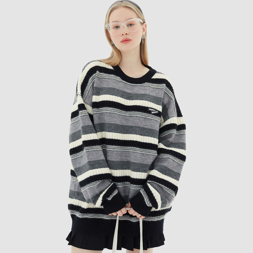 Kontrastfarbe gestreifter Vintage-Pullover