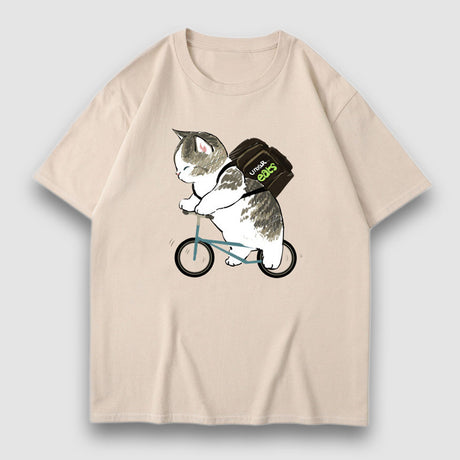 愛らしい猫漫画プリントTシャツ