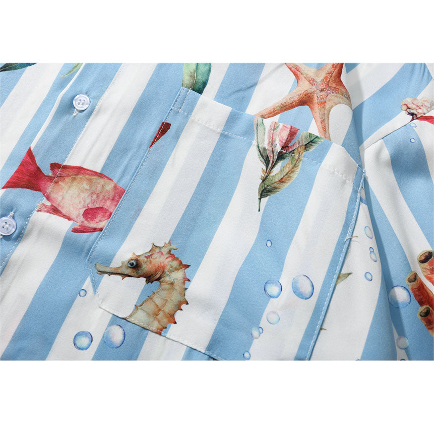 Gestreiftes Sommerhemd mit Fischdruck