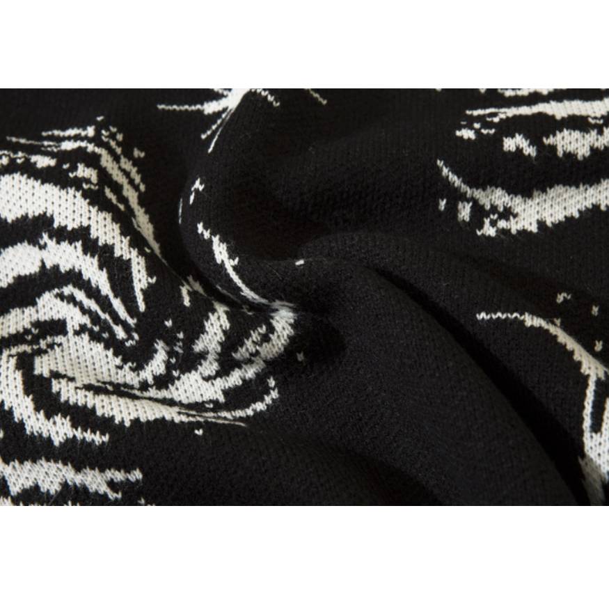 Ripped Hem Twinkle Star Pattern Knit Sweater | OLUOLIN